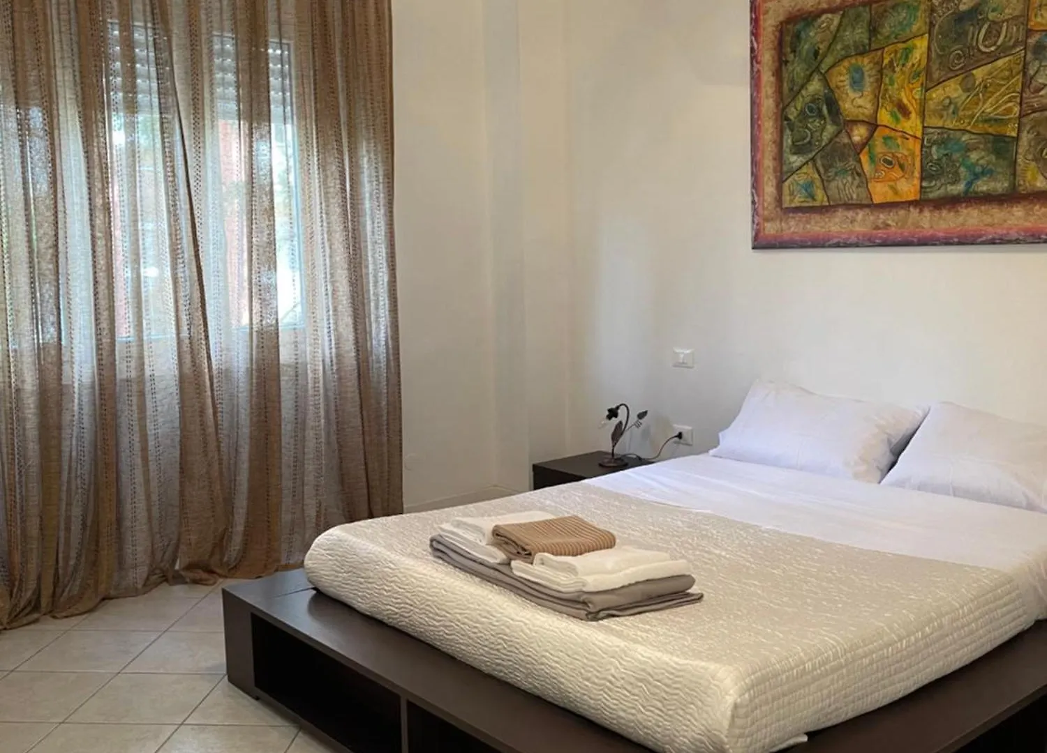 Flor Apartment Seriate 0*,